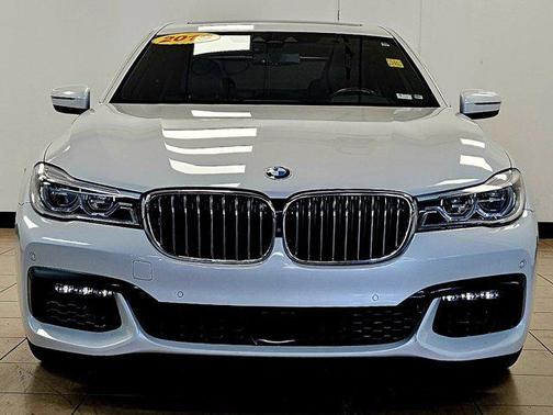 2019 BMW 750 I