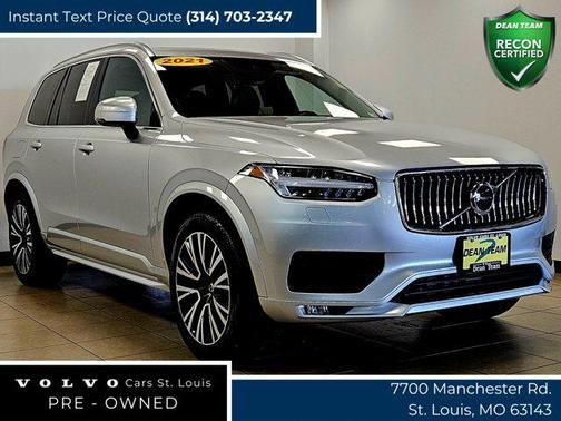 Bright Silver Metallic 2021 Volvo XC90 T6 Momentum