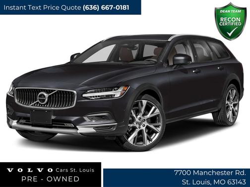 Onyx Black Metallic 2023 Volvo V90 Cross Country B6 Plus