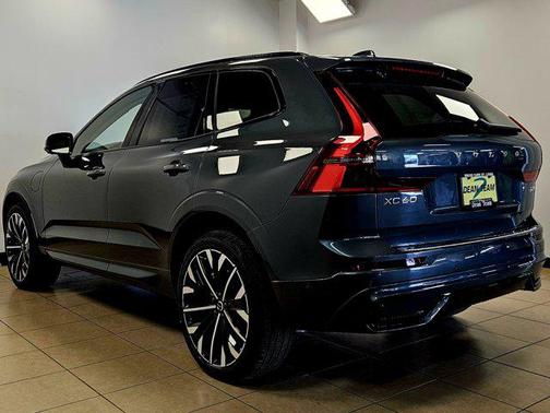 2026 Volvo XC60 Plug-In Hybrid Ultra, T8 AWD Electric/Gasoline, Dark