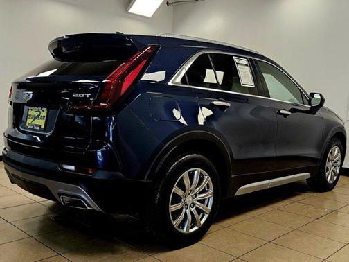 2019 Cadillac XT4 Premium Luxury
