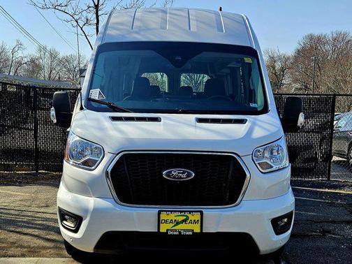 2022 Ford Transit-350 XLT