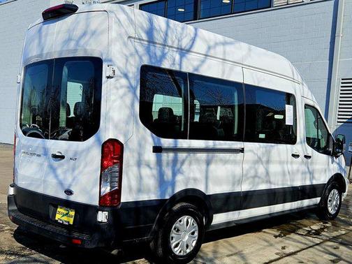 2022 Ford Transit-350 XLT