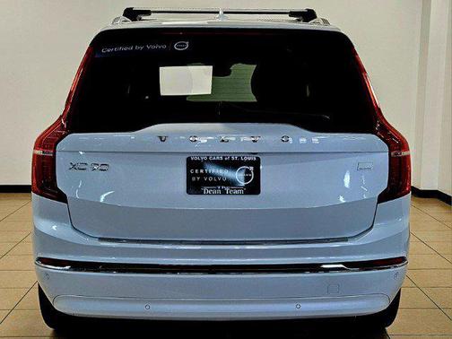2023 Volvo XC90 Recharge Plug-In Hybrid T8 Ultimate 6-Seater