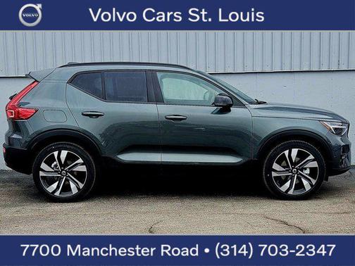 2026 Volvo XC40 B5 Ultra