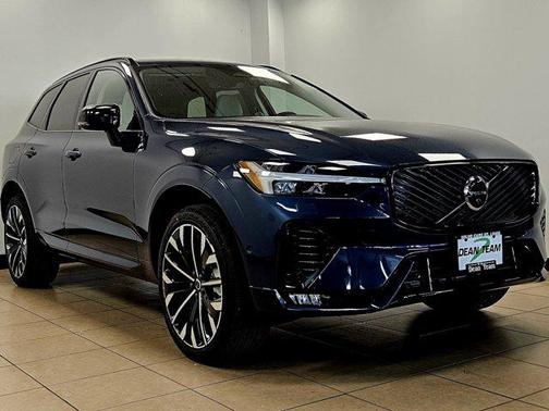 2026 Volvo XC60 B5 Ultra