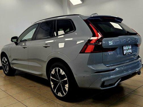 2026 Volvo XC60 Plug-In Hybrid T8 Plus