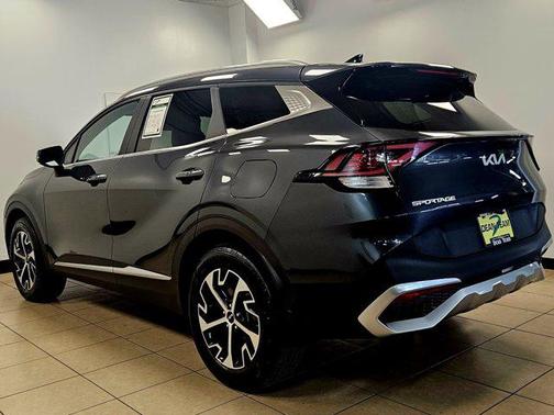 2023 Kia Sportage Hybrid EX