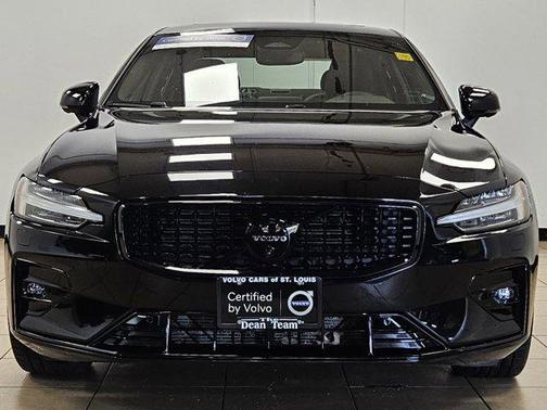 2024 Volvo S60 B5 Plus Black Edition