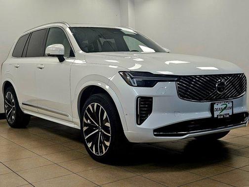 2026 Volvo XC90 B6 Plus 7-Seater