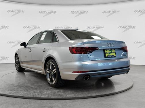 Florett Silver Metallic 2018 Audi A4 2.0T Premium Plus