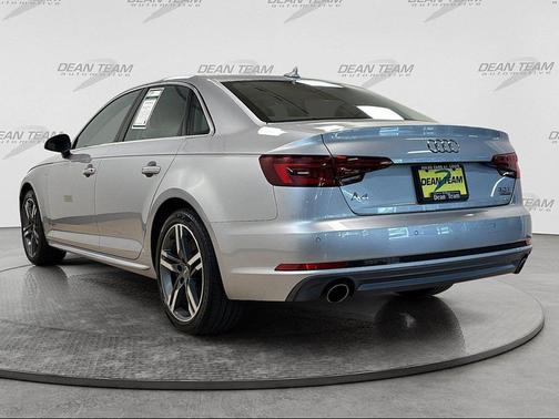 Florett Silver Metallic 2018 Audi A4 2.0T Premium Plus
