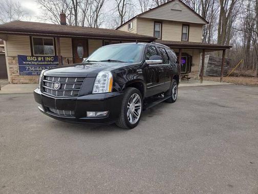 2013 Cadillac Escalade Premium