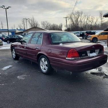 2011 Ford Crown Victoria LX