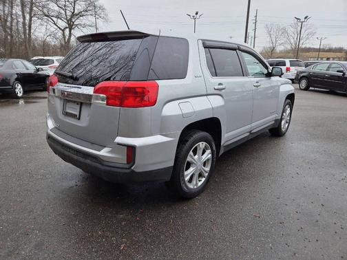 Quicksilver Metallic 2017 GMC Terrain SLE-1