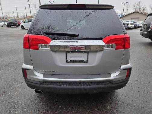 Quicksilver Metallic 2017 GMC Terrain SLE-1