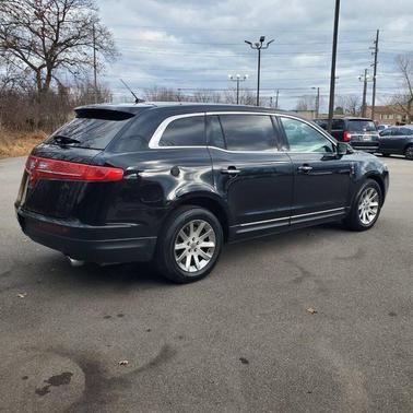 2019 Lincoln MKT Standard