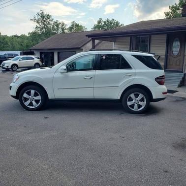 2011 Mercedes-Benz M-Class 4MATIC