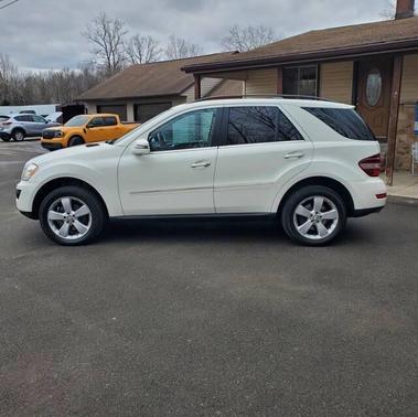 2011 Mercedes-Benz M-Class 4MATIC