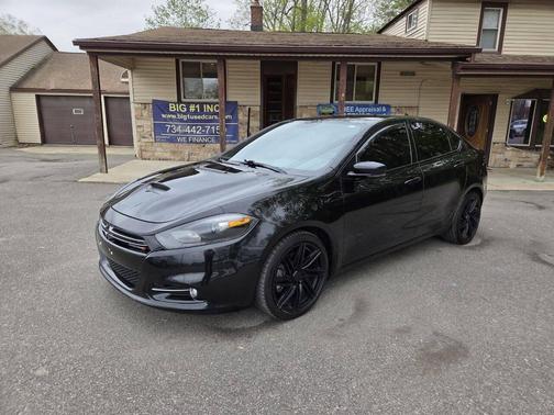 Pitch Black Clearcoat 2016 Dodge Dart GT