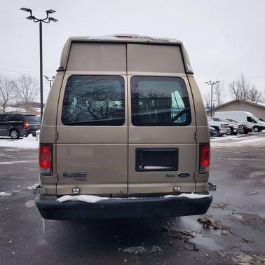 2013 Ford E350 Super Duty XL