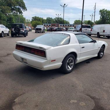 1991 Pontiac Firebird Base 2dr Hatchback