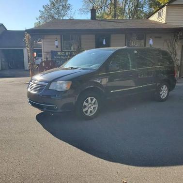 2011 Chrysler Town & Country Touring