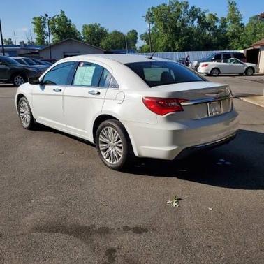 2012 Chrysler 200 Limited