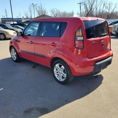 2011 Kia Soul +