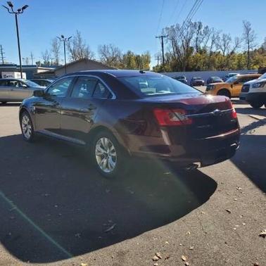 2010 Ford Taurus SEL