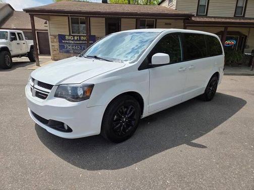 White Knuckle Clearcoat 2020 Dodge Grand Caravan GT