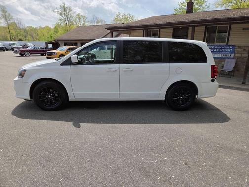White Knuckle Clearcoat 2020 Dodge Grand Caravan GT
