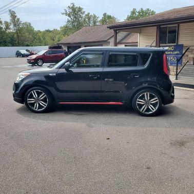 2015 Kia Soul +