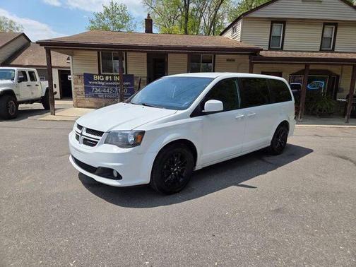 White Knuckle Clearcoat 2020 Dodge Grand Caravan GT