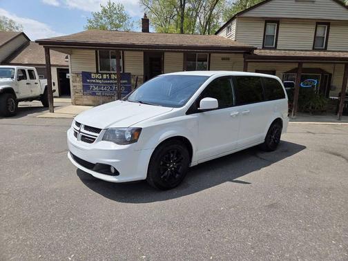 White Knuckle Clearcoat 2020 Dodge Grand Caravan GT