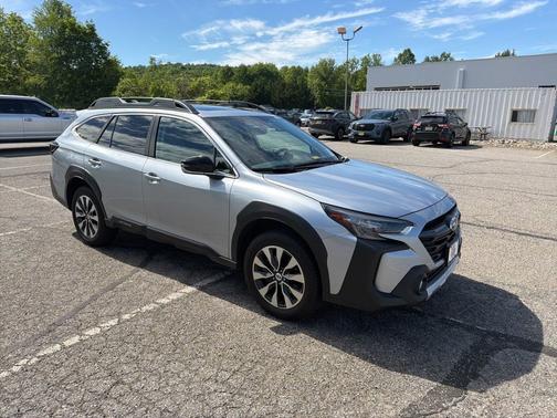 Ice Silver Metallic 2023 Subaru Outback Limited