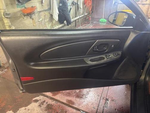 2004 Chevrolet Monte Carlo SS