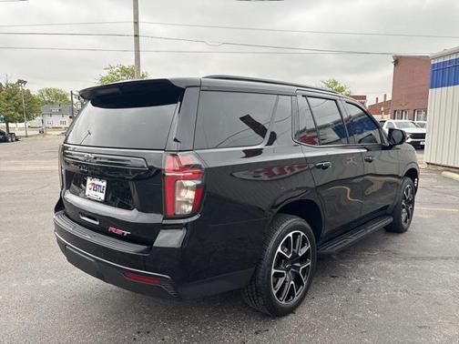 2023 Chevrolet Tahoe 4WD RST