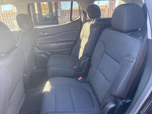 2023 GMC Acadia AWD SLE