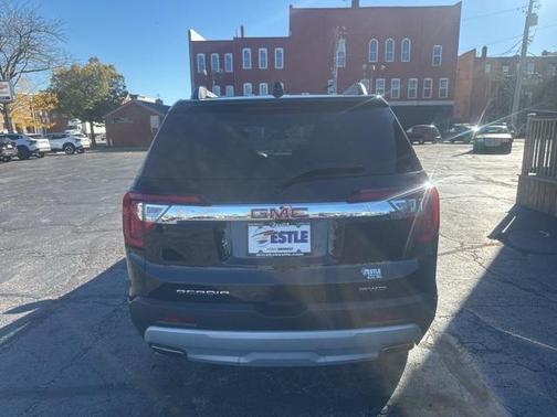 2023 GMC Acadia AWD SLE