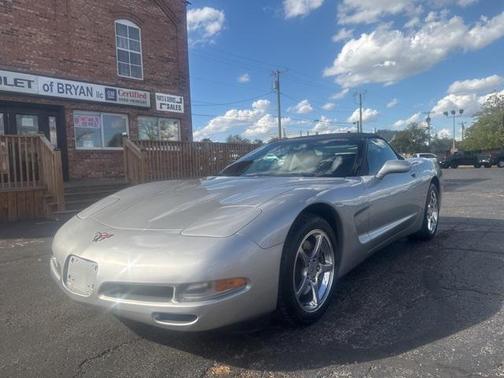 2004 Chevrolet Corvette Base