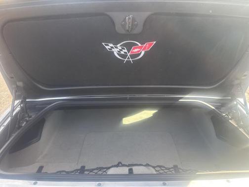 2004 Chevrolet Corvette Base
