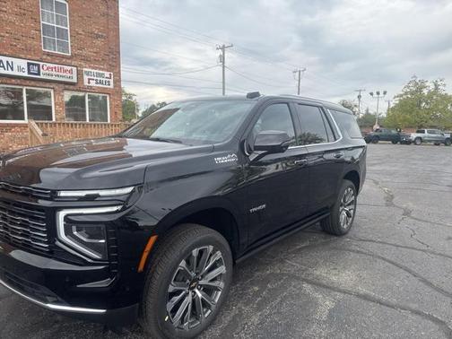 2025 Chevrolet Tahoe 4WD High Country