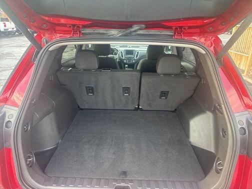 Radiant Red Tintcoat 2023 Chevrolet Equinox 1LT