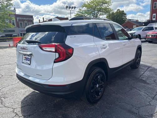 2023 GMC Terrain SLE