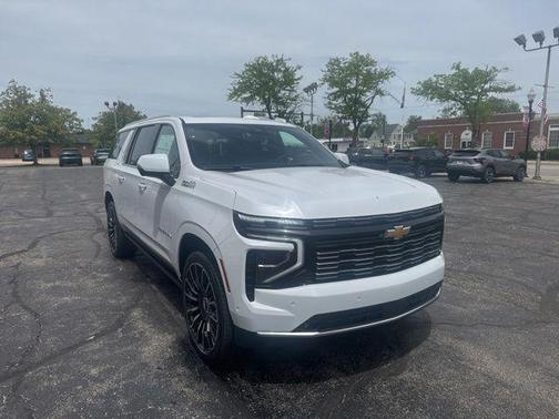 Polar White Tricoat 2026 Chevrolet Suburban High Country, 4WD
