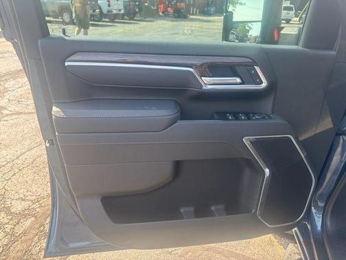 Lakeshore Blue Metallic 2025 Chevrolet Silverado 2500 LT