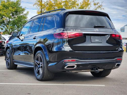 2025 Mercedes-Benz GLS 450 4MATIC