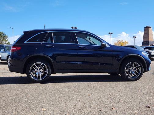 2017 Mercedes-Benz GLC 300 4MATIC