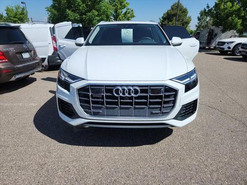 2022 Audi Q8 55 Premium Plus
